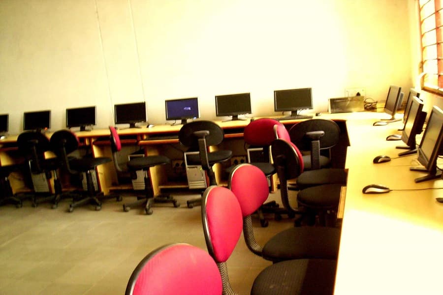 BBS Institute of Pharmaceutical and Allied Sciences Greater Noida Campus photo 6